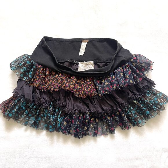 Free people ruffled mini skirt S - Picture 3 of 7
